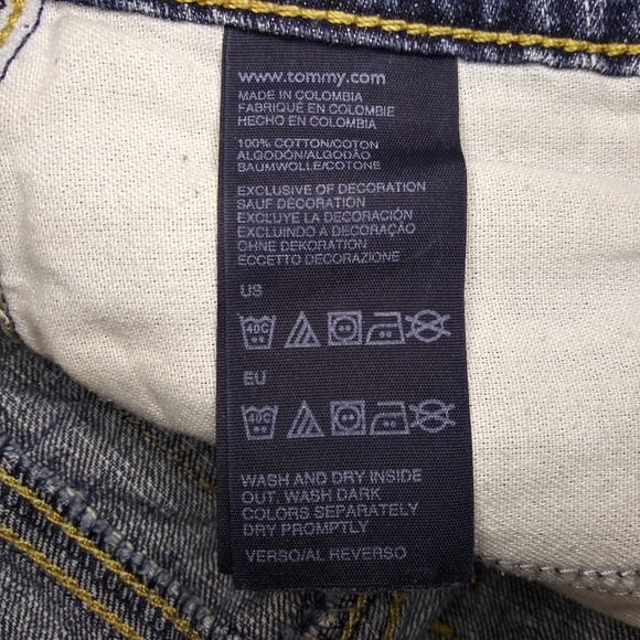 Vintage 2007 Tommy Hilfiger Flap Pocket Denim Shorts - Picture 11 of 13